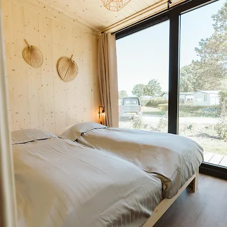 Vakantiepark De Klepperstee Ouddorp Kamer foto