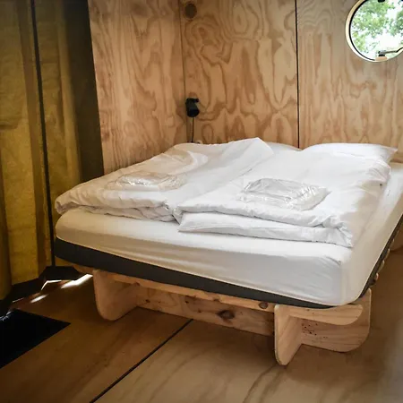 Vakantiepark De Klepperstee Ouddorp Kamer foto