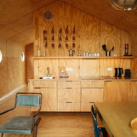Vakantiepark De Klepperstee Ouddorp Kamer foto