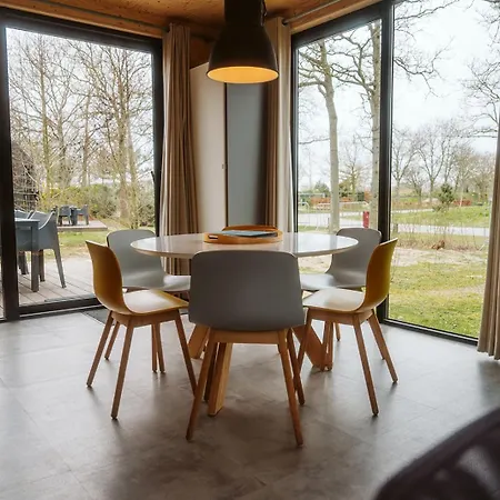 Vakantiepark De Klepperstee Ouddorp Kamer foto